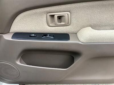 2000 Toyota 4Runner SR5 - Photo 24 - Crest Hill, IL 60403