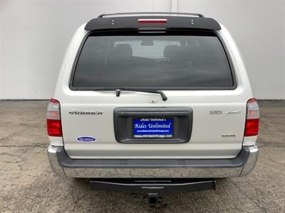 2000 Toyota 4Runner SR5 - Photo 4 - Crest Hill, IL 60403