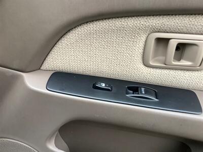 2000 Toyota 4Runner SR5 - Photo 25 - Crest Hill, IL 60403