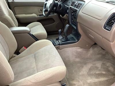 2000 Toyota 4Runner SR5 - Photo 27 - Crest Hill, IL 60403