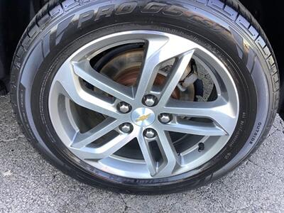 2017 Chevrolet Equinox Premier - Photo 46 - Crest Hill, IL 60403