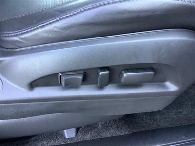 2017 Chevrolet Equinox Premier - Photo 33 - Crest Hill, IL 60403