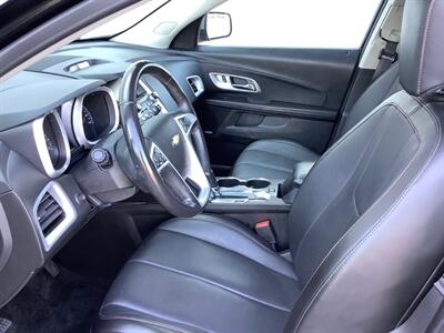 2017 Chevrolet Equinox Premier   - Photo 15 - Crest Hill, IL 60403