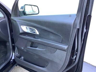 2017 Chevrolet Equinox Premier - Photo 30 - Crest Hill, IL 60403