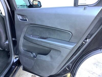 2017 Chevrolet Equinox Premier   - Photo 27 - Crest Hill, IL 60403