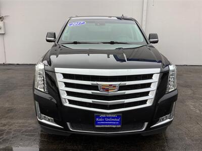 2017 Cadillac Escalade ESV Luxury   - Photo 12 - Crest Hill, IL 60403