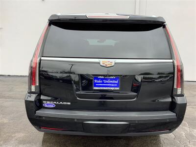 2017 Cadillac Escalade ESV Luxury   - Photo 6 - Crest Hill, IL 60403