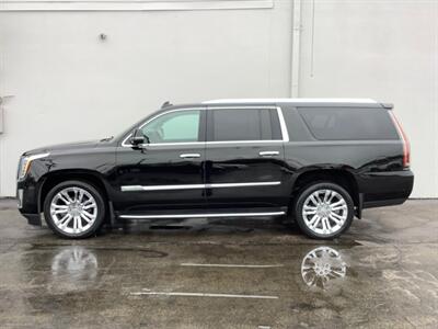 2017 Cadillac Escalade ESV Luxury   - Photo 3 - Crest Hill, IL 60403