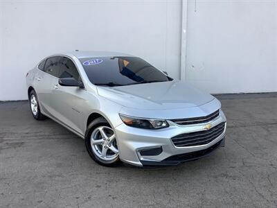 2017 Chevrolet Malibu LS - Photo 10 - Crest Hill, IL 60403