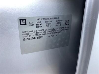 2017 Chevrolet Malibu LS - Photo 18 - Crest Hill, IL 60403