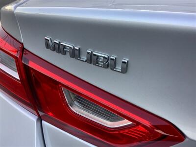 2017 Chevrolet Malibu LS - Photo 30 - Crest Hill, IL 60403