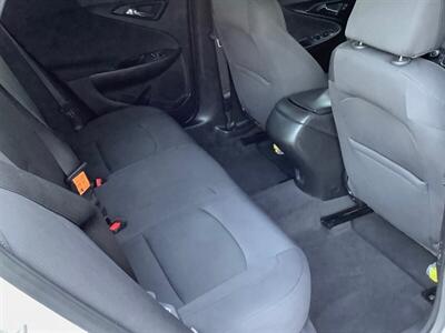 2017 Chevrolet Malibu LS - Photo 28 - Crest Hill, IL 60403