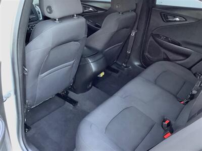 2017 Chevrolet Malibu LS   - Photo 26 - Crest Hill, IL 60403