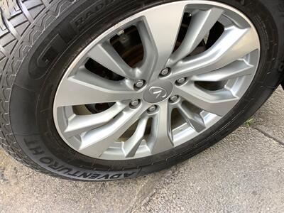 2017 INFINITI QX80   - Photo 56 - Crest Hill, IL 60403