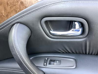 2017 INFINITI QX80   - Photo 43 - Crest Hill, IL 60403