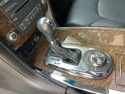 2017 INFINITI QX80   - Photo 15 - Crest Hill, IL 60403