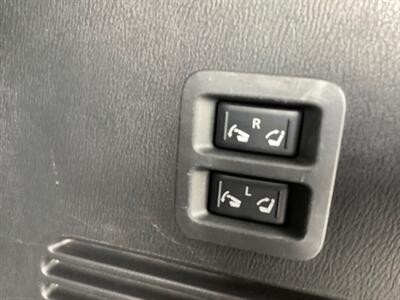 2017 INFINITI QX80   - Photo 54 - Crest Hill, IL 60403