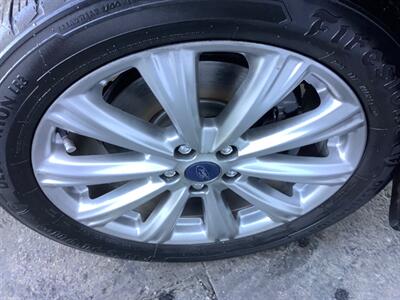 2017 Ford Escape Titanium   - Photo 41 - Crest Hill, IL 60403