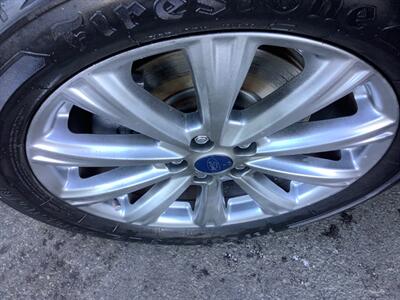 2017 Ford Escape Titanium   - Photo 44 - Crest Hill, IL 60403