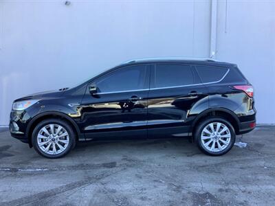 2017 Ford Escape Titanium   - Photo 3 - Crest Hill, IL 60403