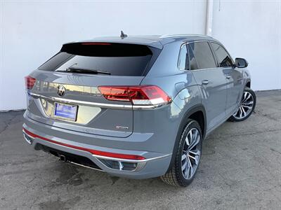 2022 Volkswagen Atlas Cross Sport V6 SEL Premium R-Line 4Motion   - Photo 6 - Crest Hill, IL 60403