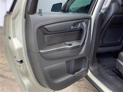 2016 Chevrolet Traverse LT   - Photo 26 - Crest Hill, IL 60403