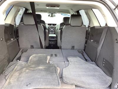 2016 Chevrolet Traverse LT   - Photo 40 - Crest Hill, IL 60403