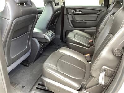 2016 Chevrolet Traverse LT   - Photo 27 - Crest Hill, IL 60403