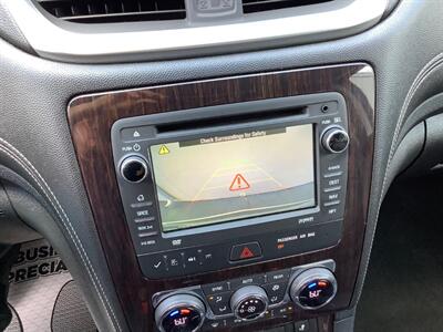 2016 Chevrolet Traverse LT   - Photo 15 - Crest Hill, IL 60403