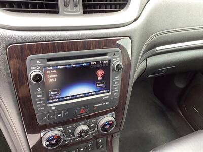 2016 Chevrolet Traverse LT   - Photo 21 - Crest Hill, IL 60403
