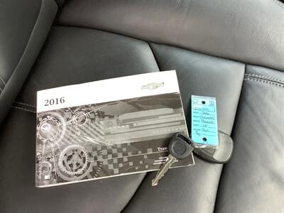 2016 Chevrolet Traverse LT   - Photo 36 - Crest Hill, IL 60403