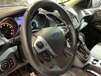 2013 Ford Escape SE   - Photo 19 - Crest Hill, IL 60403