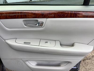 2007 Cadillac DTS - Photo 24 - Crest Hill, IL 60403