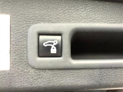 2024 Toyota Sienna XSE 7-Passenger   - Photo 50 - Crest Hill, IL 60403