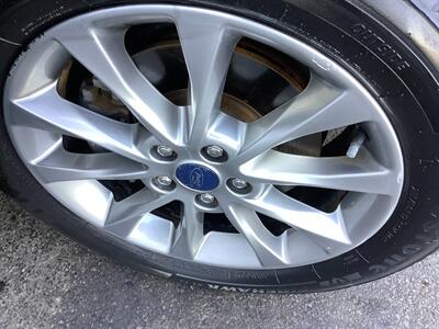 2017 Ford Fusion SE - Photo 24 - Crest Hill, IL 60403
