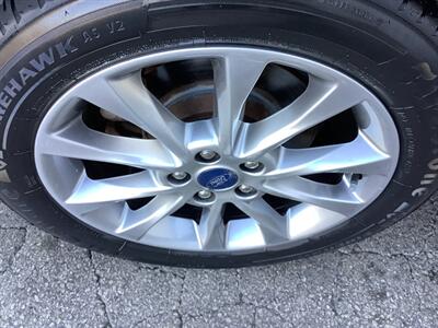 2017 Ford Fusion SE - Photo 23 - Crest Hill, IL 60403