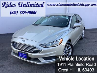 2017 Ford Fusion SE - Photo 1 - Crest Hill, IL 60403