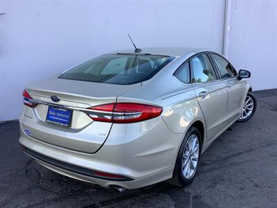 2017 Ford Fusion SE - Photo 32 - Crest Hill, IL 60403