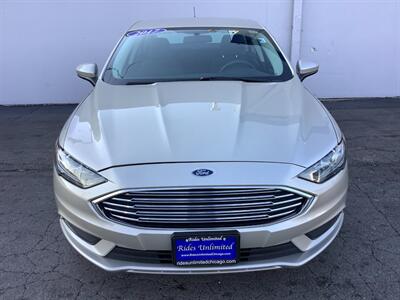 2017 Ford Fusion SE - Photo 5 - Crest Hill, IL 60403
