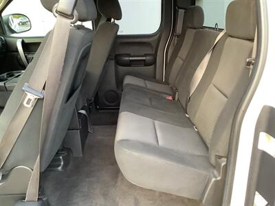 2011 Chevrolet Silverado 1500 LT   - Photo 20 - Crest Hill, IL 60403