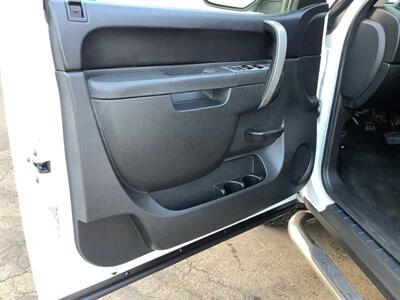 2011 Chevrolet Silverado 1500 LT   - Photo 7 - Crest Hill, IL 60403