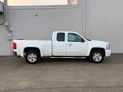2011 Chevrolet Silverado 1500 LT   - Photo 11 - Crest Hill, IL 60403