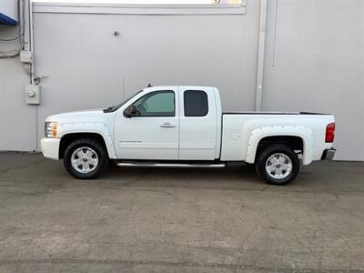 2011 Chevrolet Silverado 1500 LT   - Photo 3 - Crest Hill, IL 60403