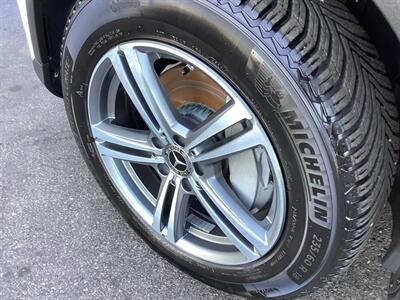 2020 Mercedes-Benz GLC GLC 300 4MATIC   - Photo 48 - Crest Hill, IL 60403
