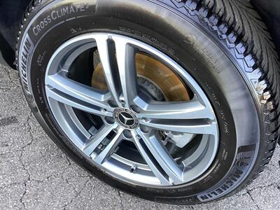 2020 Mercedes-Benz GLC GLC 300 4MATIC   - Photo 47 - Crest Hill, IL 60403