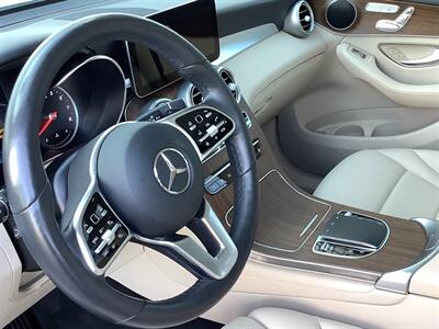 2020 Mercedes-Benz GLC GLC 300 4MATIC   - Photo 25 - Crest Hill, IL 60403
