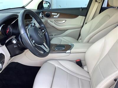 2020 Mercedes-Benz GLC GLC 300 4MATIC   - Photo 17 - Crest Hill, IL 60403