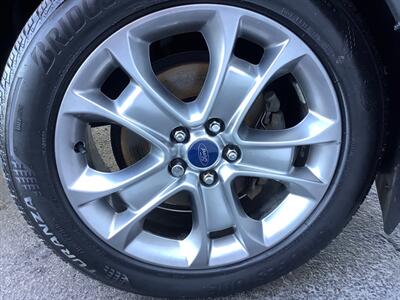 2014 Ford Escape Titanium   - Photo 42 - Crest Hill, IL 60403