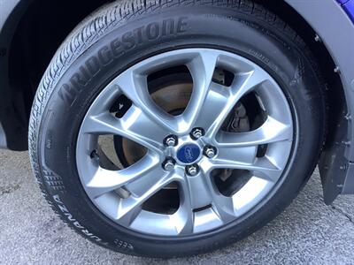 2014 Ford Escape Titanium   - Photo 39 - Crest Hill, IL 60403