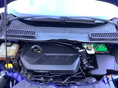 2014 Ford Escape Titanium   - Photo 43 - Crest Hill, IL 60403